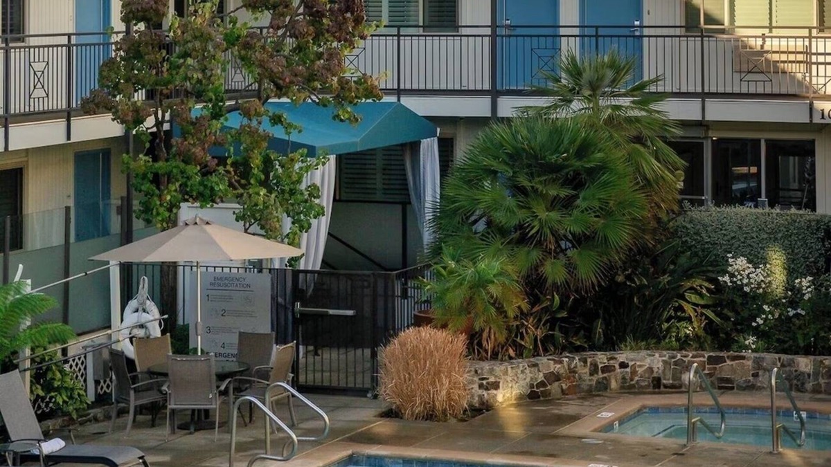Corte Madera Hotel | Adventure-Ready | Near Golden Gate | Outdoor Pool | Free Parking | 4 Units