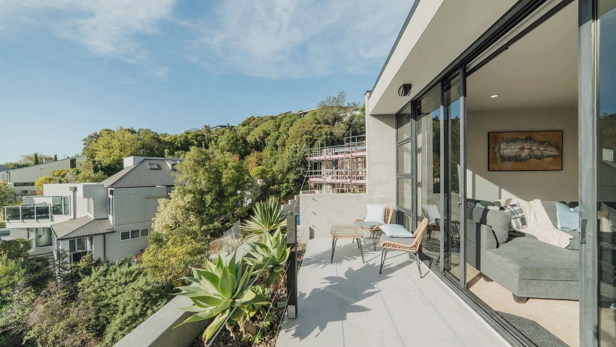Mount Pleasant Apartment | Adventure & Relaxation Cozy 3BR Stay with Games & Scenic Views