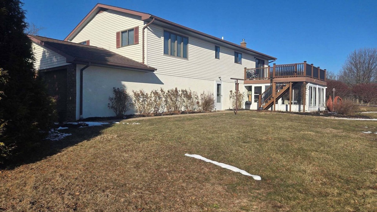 Lairdsville House | Adventures on Acre-a charming 3-bedroom home in quiet neighborhood