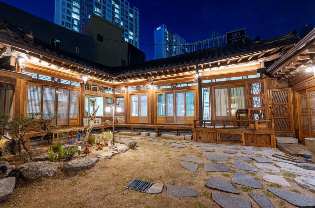 Namsan-dong House | Aega Hanok Guesthouse