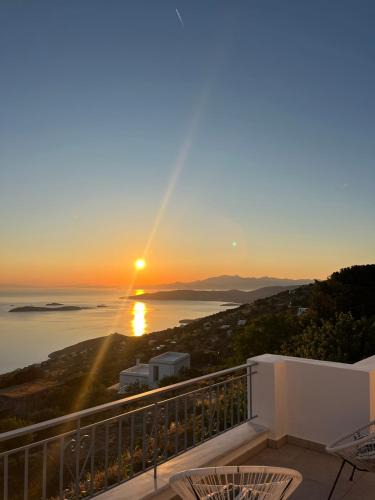 Kato Aprovatou Apartment | Aegean Mirror, Andros