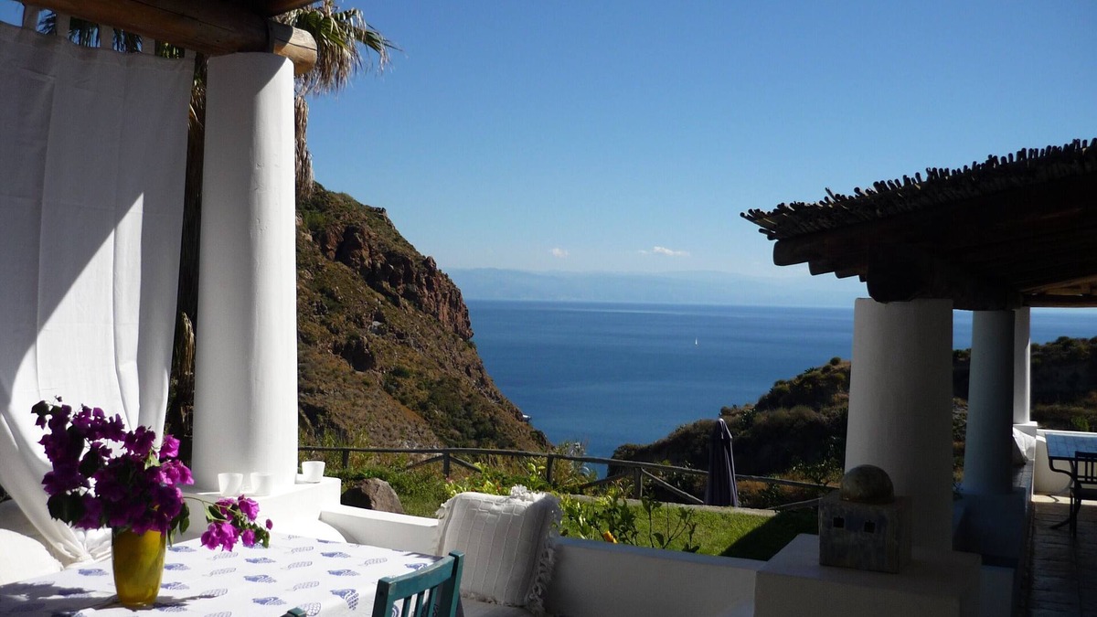 Lipari Villa | Aeolian Island Villa-Detached villa LIPARI, private pool with stunning sea view