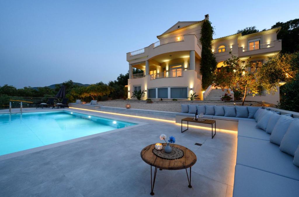 Corfu Villa | Aeras Luxury Villa