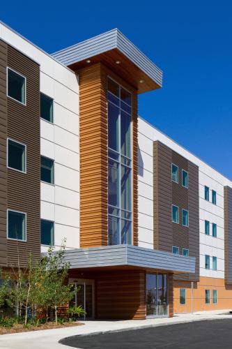 Sioux Falls Hotel | AeroStay