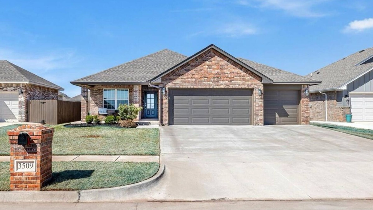 Wheatland House | Aesthetic 2-bedroom shared house Yukon-Mustang