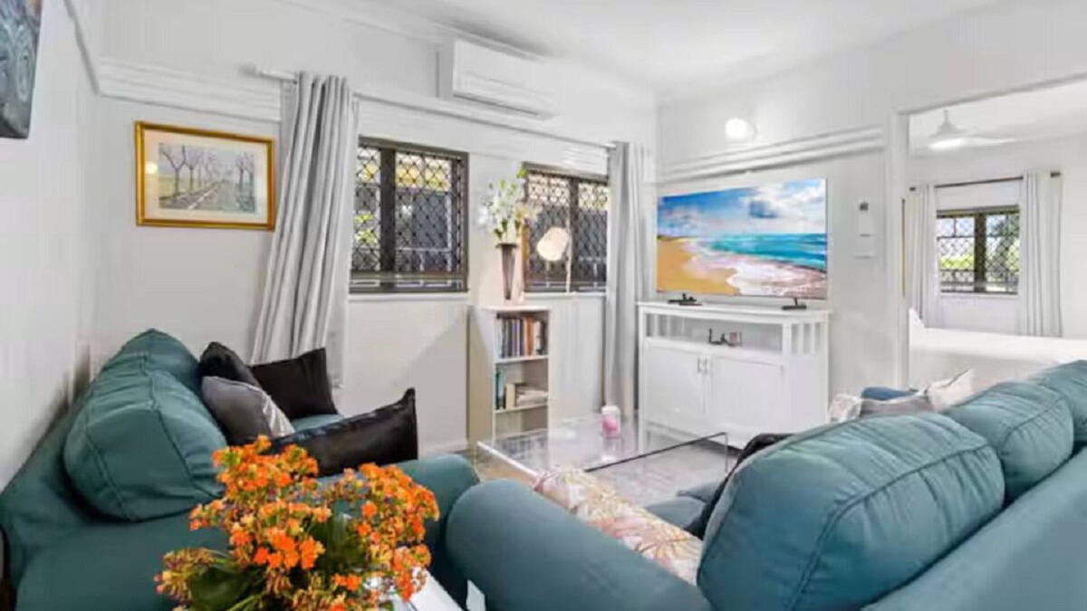 Margate House | Aesthetic Margate Beach Cottage