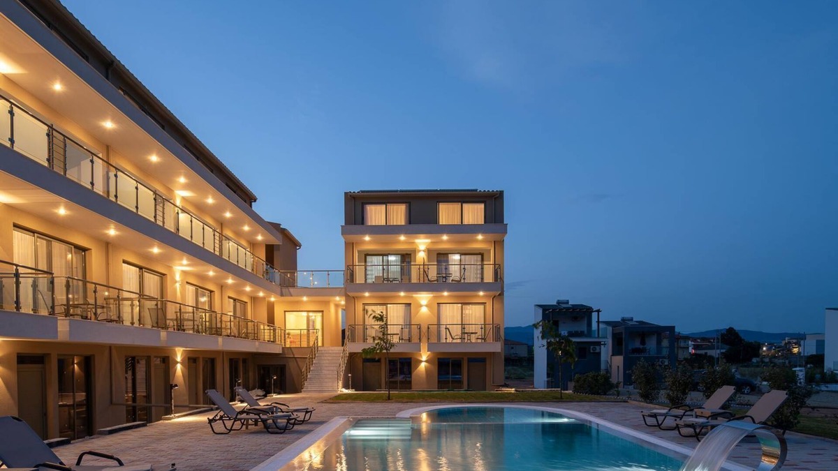 Kalivia Poliyirou House | Aetherion Studios & Suites