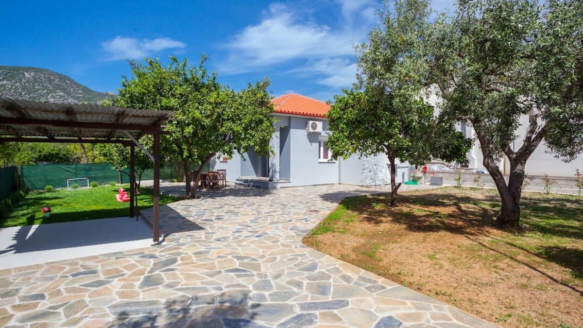 Artemida House | Aethra House in Agria Volou
