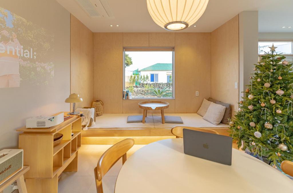 Aewol House | Aewol Gilro
