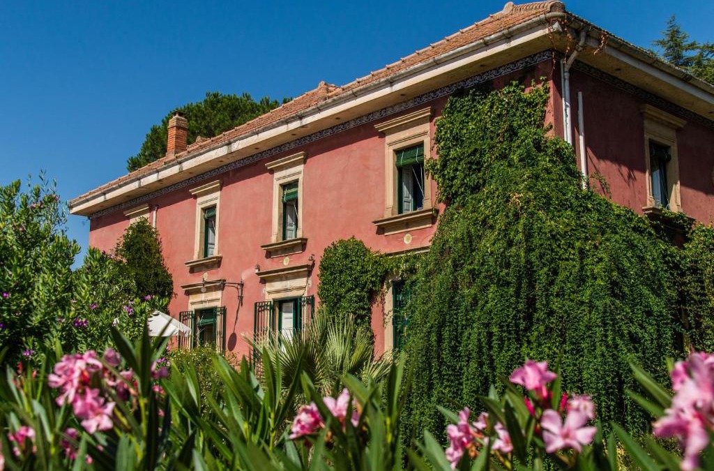 Caltagirone Villa | Affascinante Villa Ottocentesca a Caltagirone