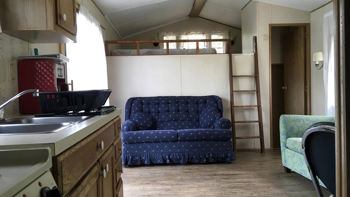 Adams Cottage | Affordable Cabin Minutes from the Wisconsin Dells & Castle Rock Lake