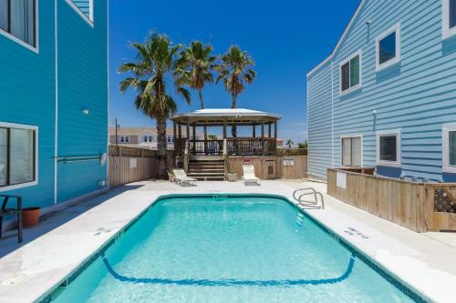 Corpus Christi Apartment | Affordable family condo -walking distance to beach by Mustang Island, Sleeps Four, 2025 Traveler Award