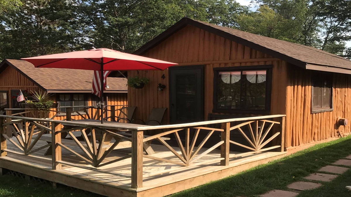 West Branch Cabin | Affordable, Lake Front Log Cabin - Cabin 3