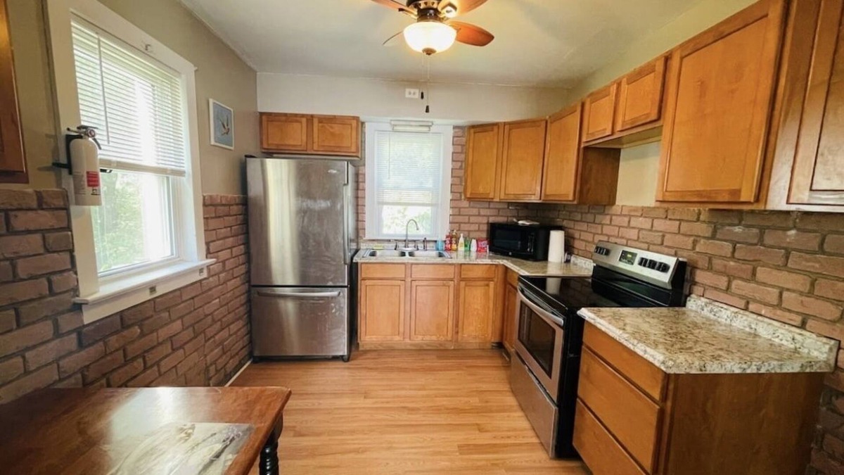 Somerdale House | Affordable Luxury Near Philly, Cherry Hill, South Jersey
