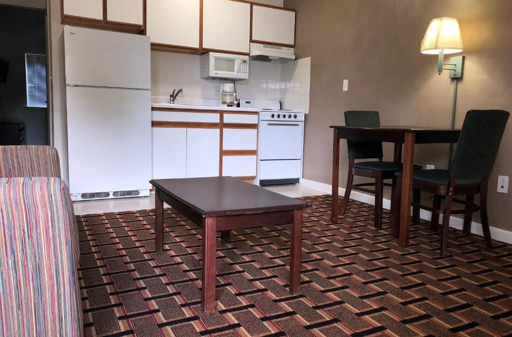 Burlington Hotel | Affordable Suites Burlington