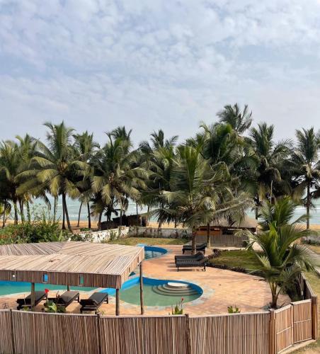 Elmina House | Afiki