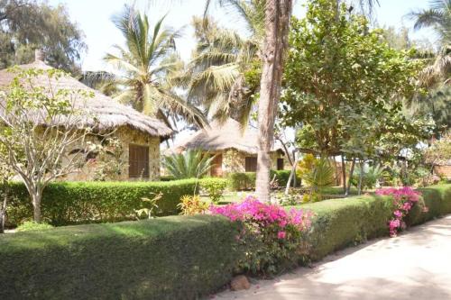 Lompoul Bed & Breakfast | Africa Roots