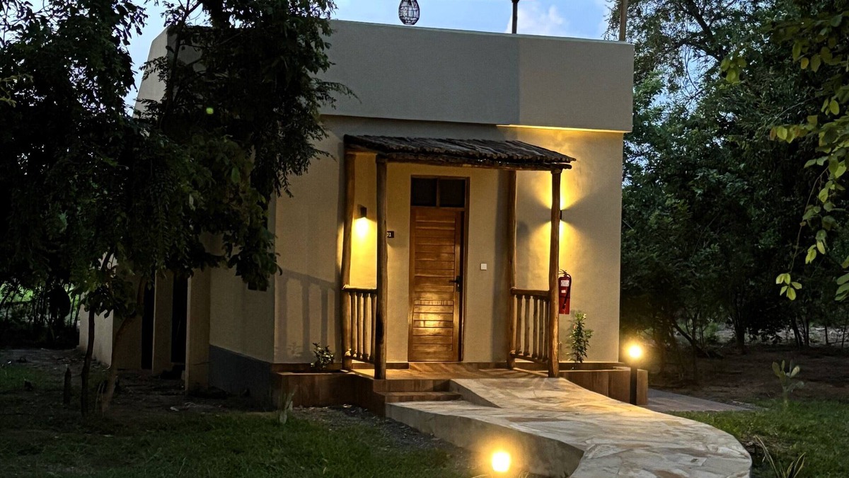 Selous Game Reserve Hotel | Africa Safari Nyerere