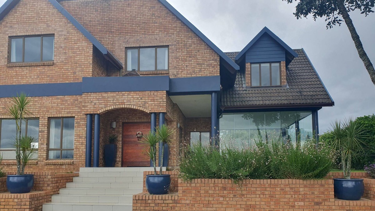 Howick House | African Gem