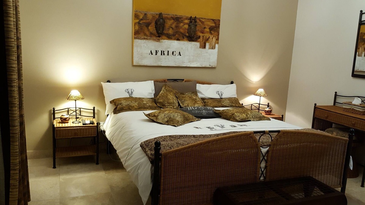 Durbanville Bed & Breakfast | African Room Guesthouse