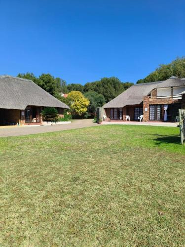 Deneysville Apartment | African Shore Guesthouse