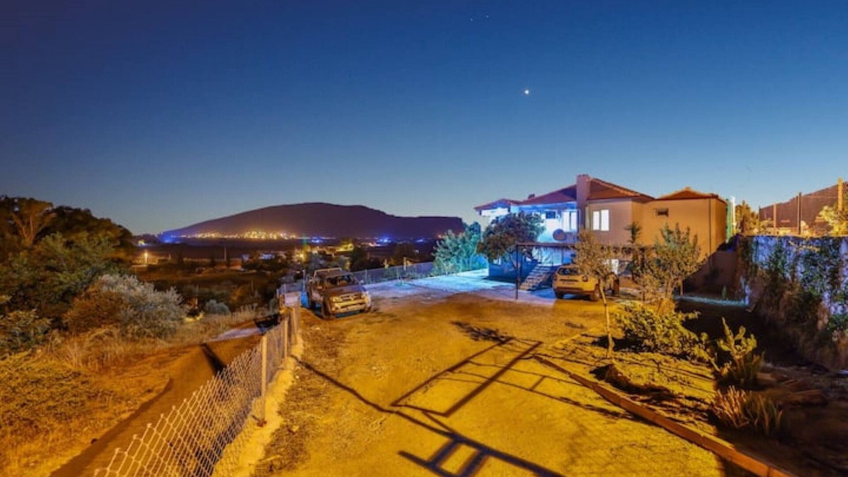 Milas Villa | Agach Aparts (Mulberry)