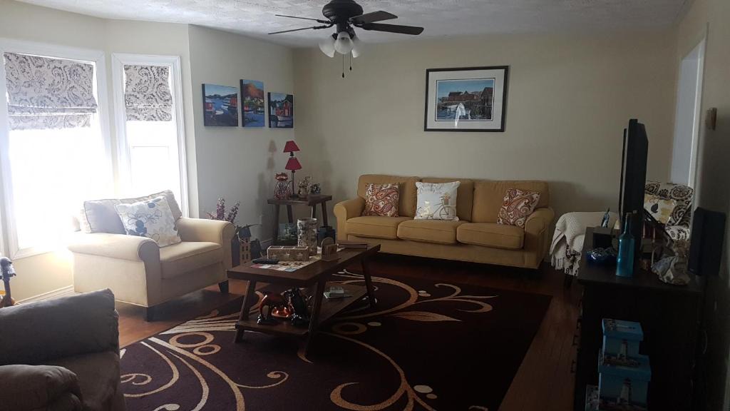 Bonavista Bed & Breakfast | Aggie's B&B