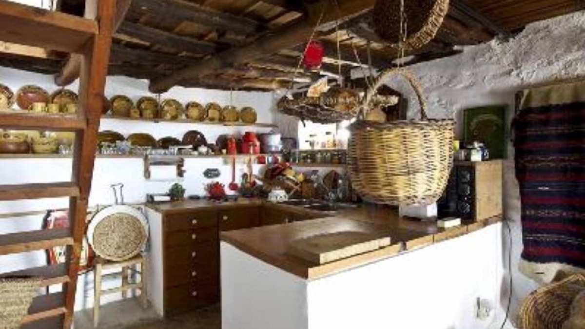 Artemida House | Agios Lavrendis Village: House with character