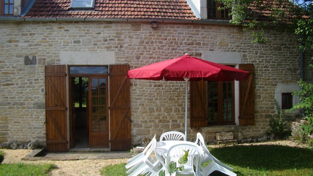 Jully House | Agnes's house in Upper Burgundy