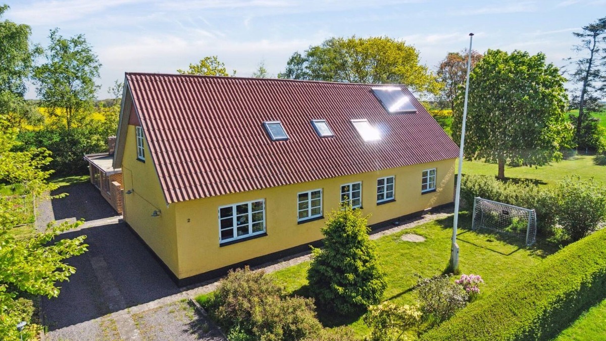 Akirkeby House | "Agny" - 2.2km from the sea by Interhome