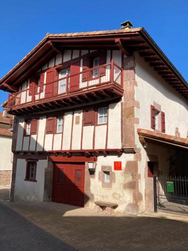 Amaiur Apartment | Agotxenea. Precioso apartamento rural en el Baztán