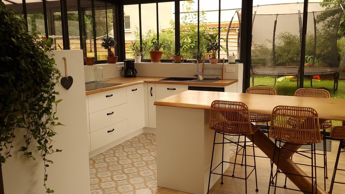 Plouedern House | Agréable Maison de Ville