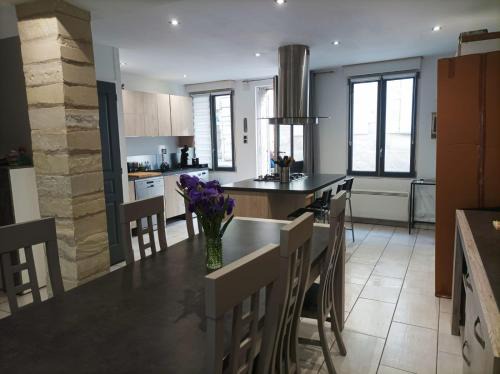 Loudun Apartment | Agréable maison de ville tout confort