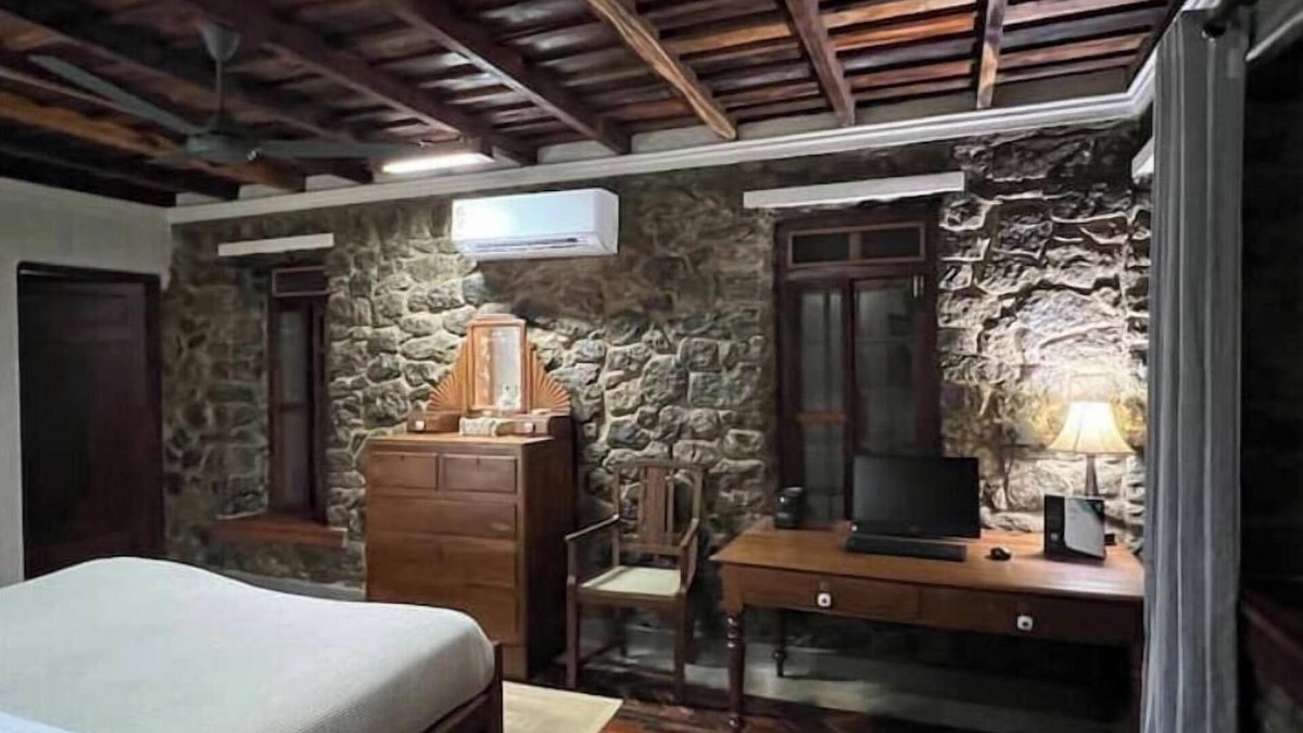 Udumbanchola House | Agristays @ The Ghat-Hill Bunglaw Homestay, Munnar