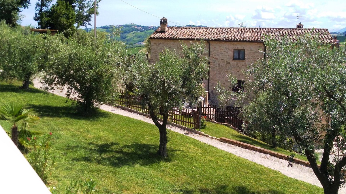Montalto delle Marche Apartment | Agriturismo Il Vecchio Acero - PAPAVERO APARTMENT