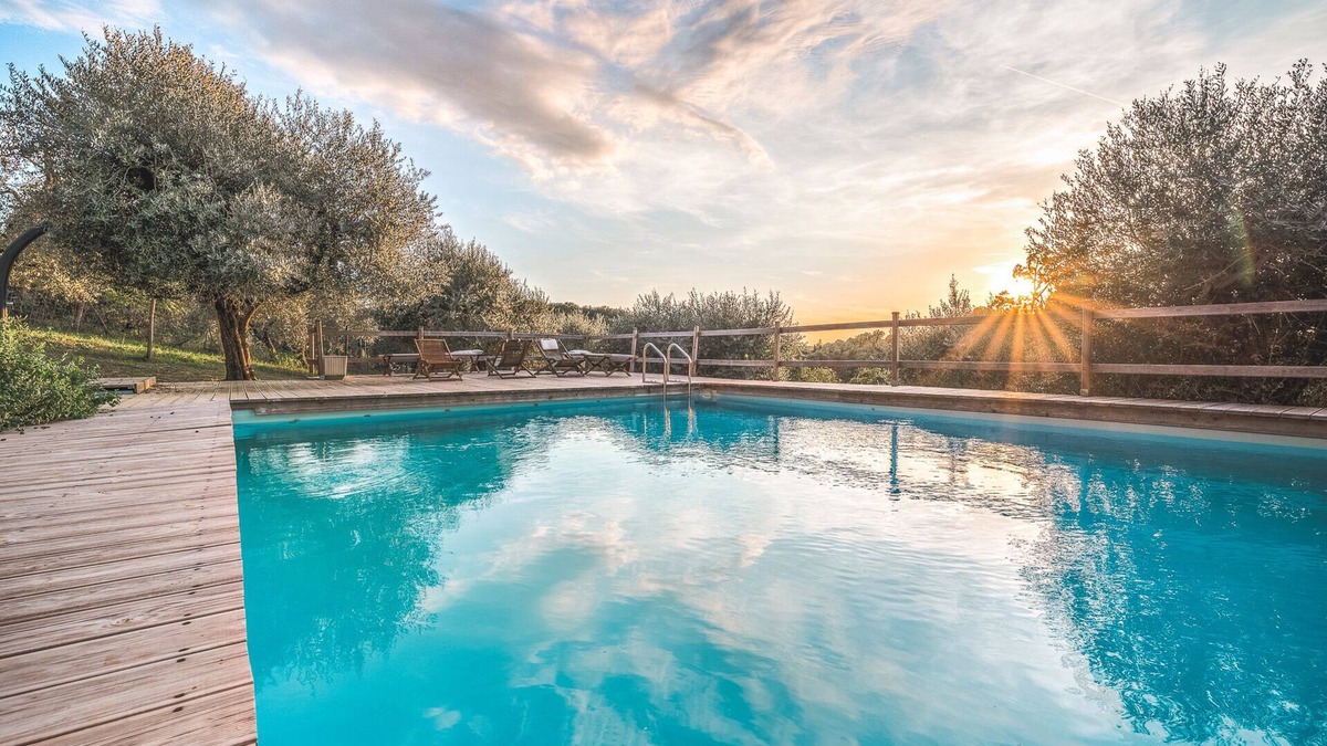 Montecastello Apartment | Agriturismo Alpaca - RIGOLETTO Panoramic apartment with swimming pool