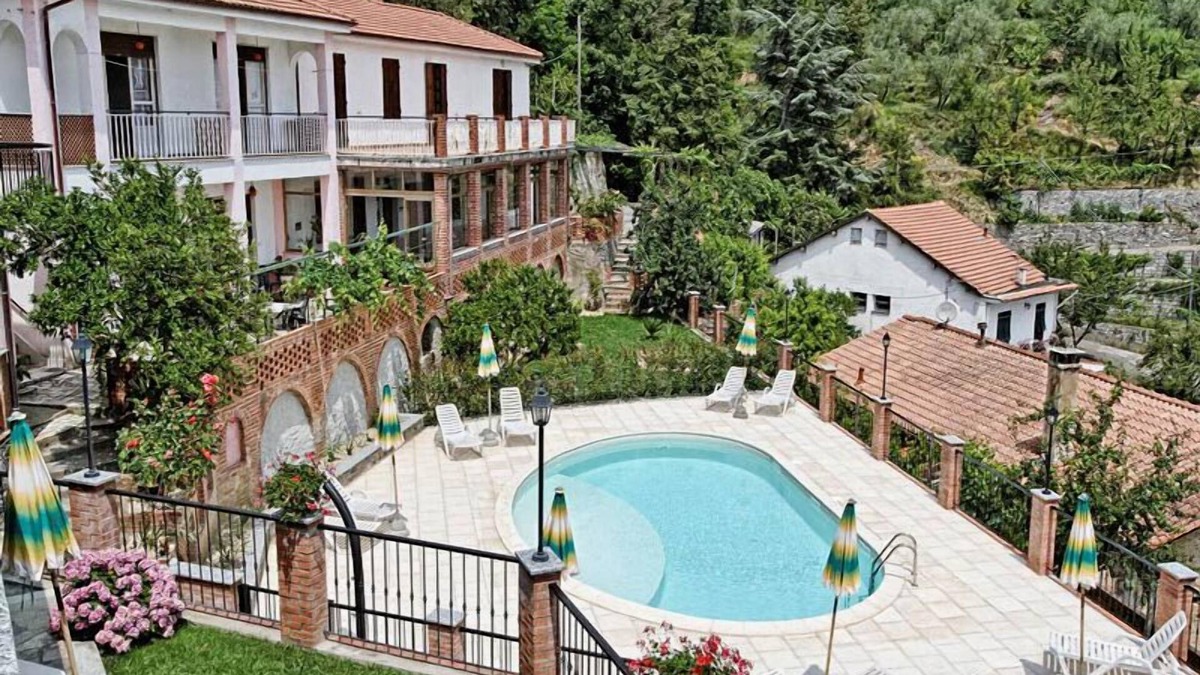 Casanova Lerrone Apartment | Agriturismo Borgo Ameno Studio 2 Pax