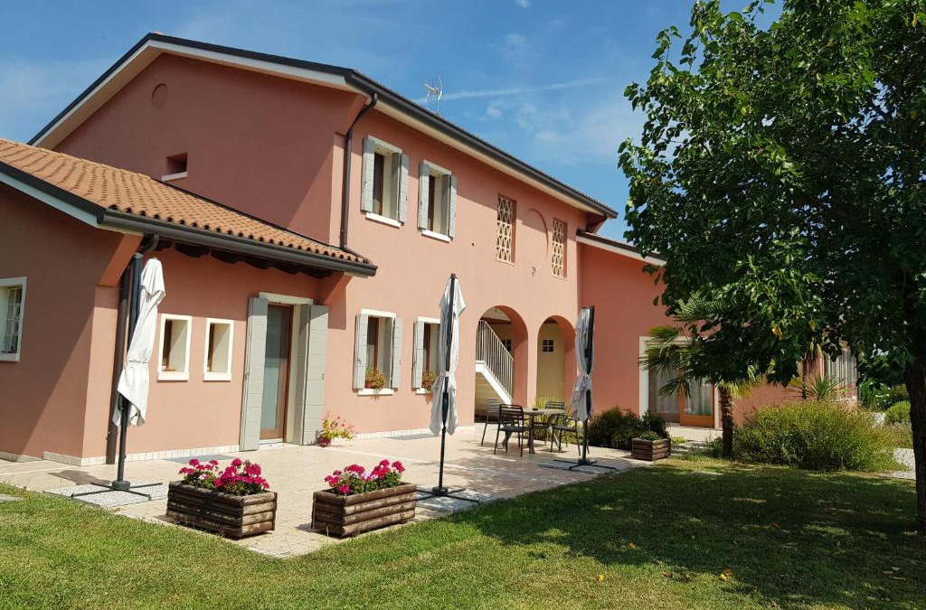 Paese House | Agriturismo Casa Rossa