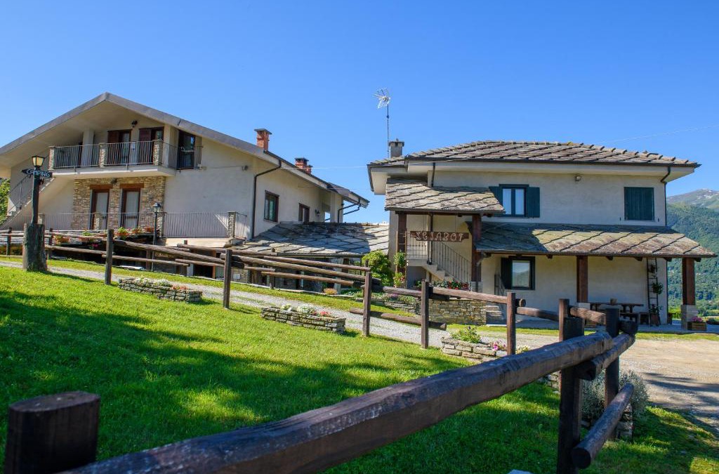 Paesana House | Agriturismo L'Ciabot