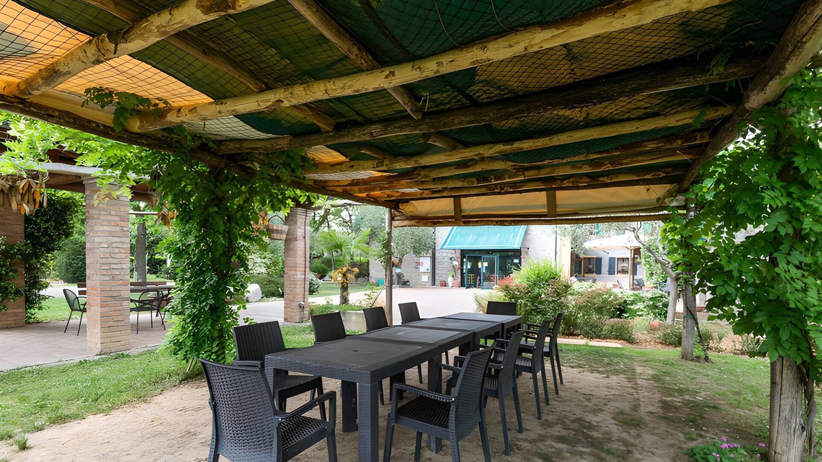 Ospedaletto di Pescantina Ski Chalet | Agriturismo La Buona Terra Bio