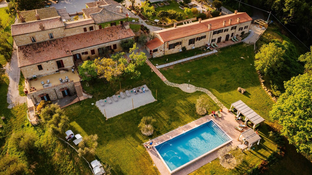 Montefollonico Villa | Agriturismo La Chiusa Tuscany