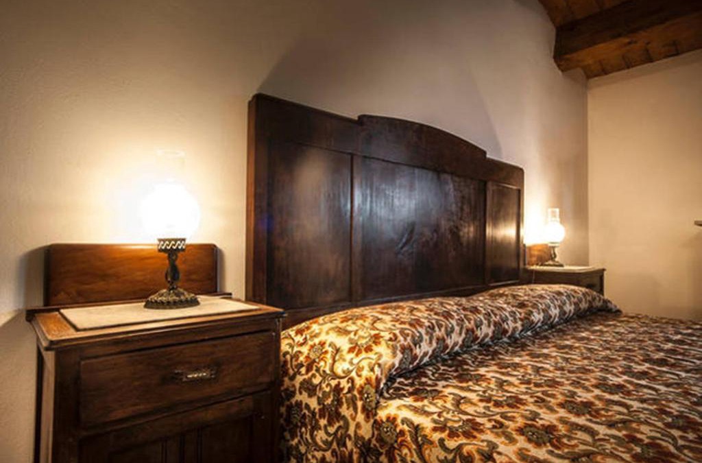 Santa Sofia dʼEpiro House | Agriturismo Miracco Atanasio Franco "Il Maniero"
