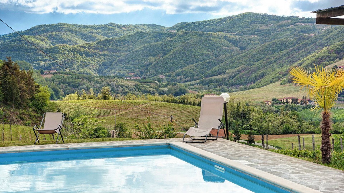 Vesime Other | Agriturismo 'Monteoliveto Cottage Relax' with shared pool, private terrace and Wi-Fi