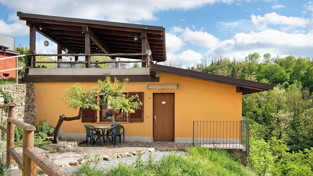 Vesime Other | Agriturismo "Monteoliveto Cottage Family" with Shared Pool, Private Garden and Wi-Fi