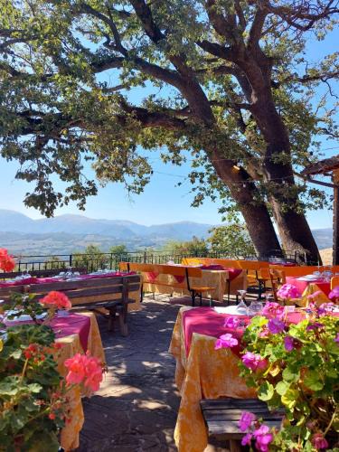 Valfornace House | Agriturismo Roccamaia