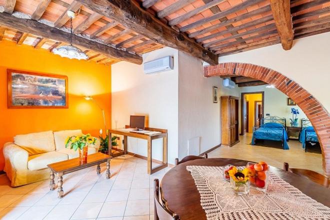 Ponte Buggianese House | Agriturismo Settepassi Tuscany