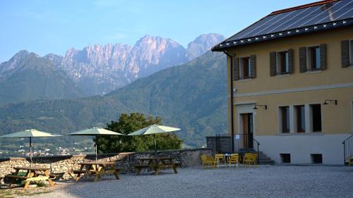 Belluno House | Agriturismo Villa di Modolo - Cortile della Latteria