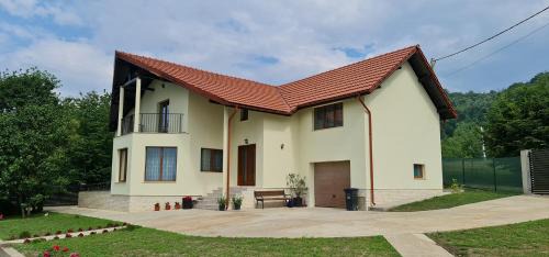 Baia-Sprie House | Agropensiunea Hareta