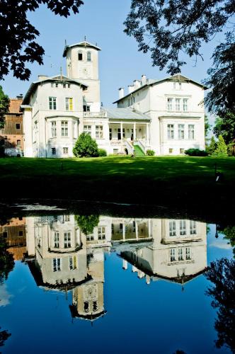 Elblag House | Agroturystyka "Pałac w Janowie"
