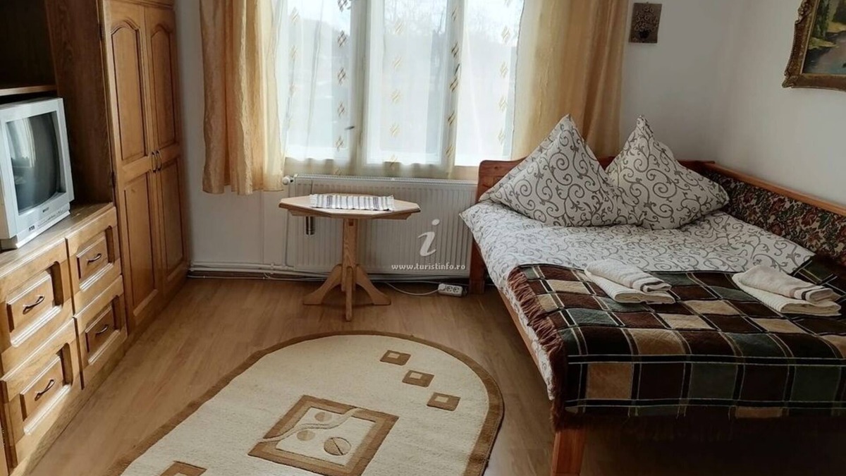 Manastirea Humorului House | Agrouturistic House in Manastirea Humorului